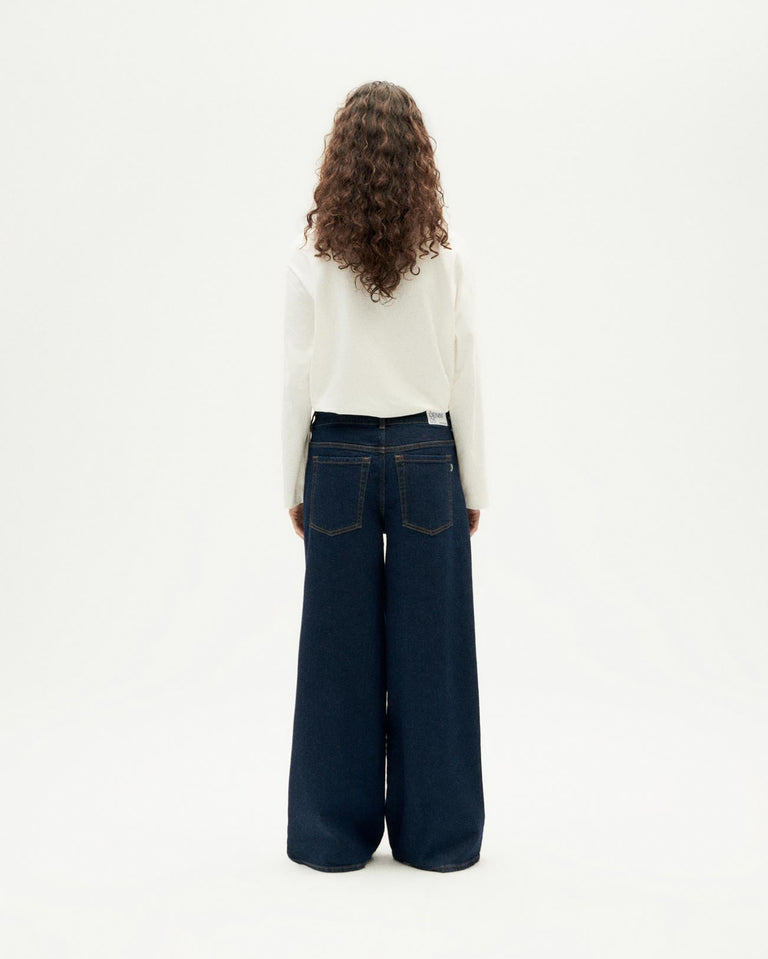 Pantalón Denim Medium Wash Hedda sotenible -4