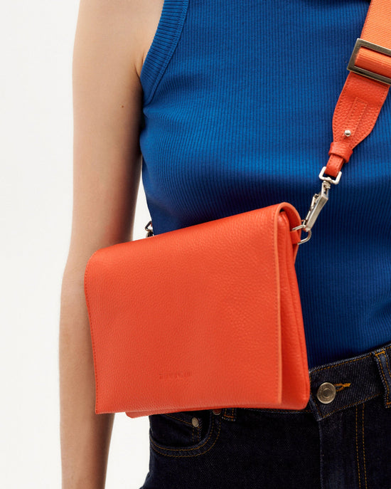 Bolso rojo Nara sostenible-2