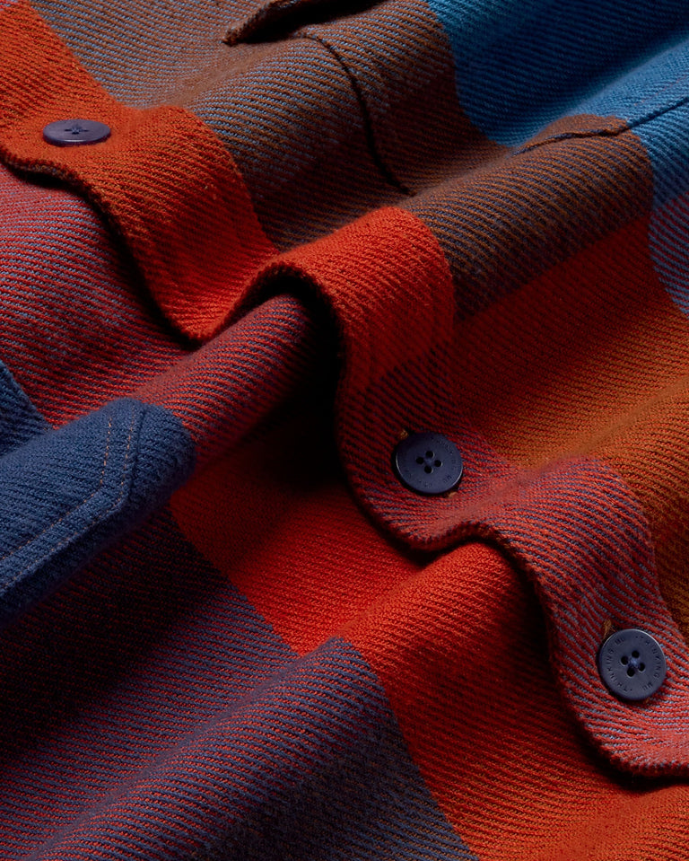 Sobrecamisa azul berry blanket Lucas sostenible - silueta 2