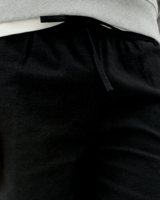 Bermuda negra Henry sostenible-3