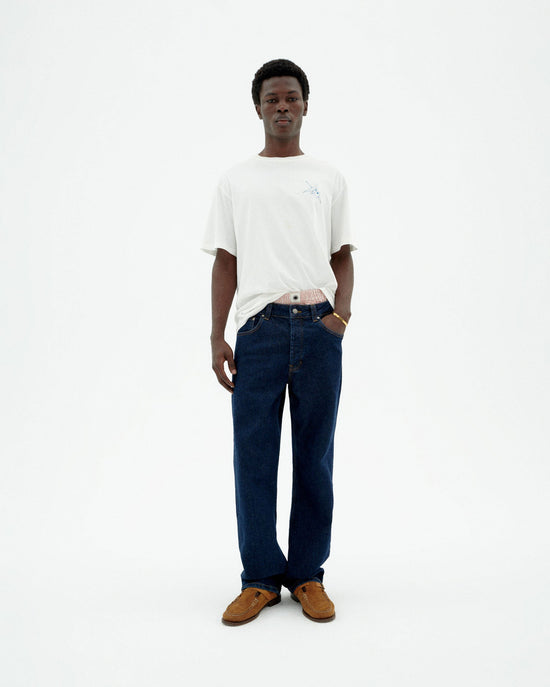 Camiseta blanca chiringuito Aaron sostenible-2