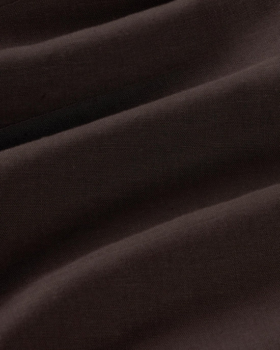 Blusa oversize marrón hemp Gia sostenible silueta - 2