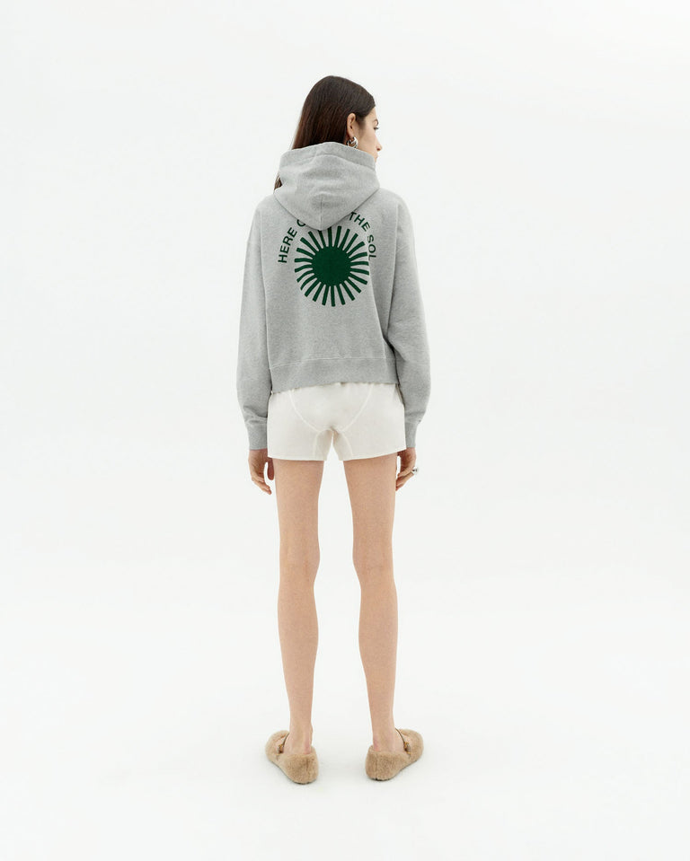 Sudadera gris con capucha retro sol Valeria sostenible-4
