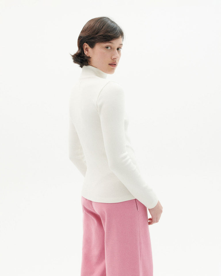 Top blanco Aine rib sostenible-5