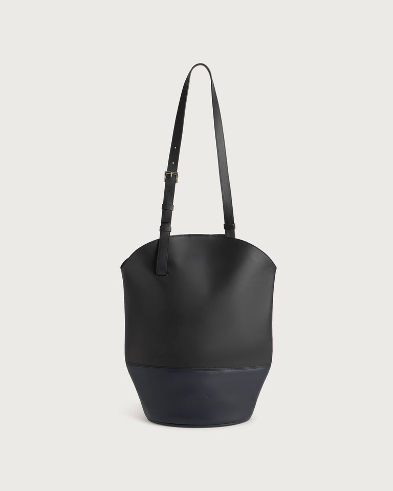 Bolso negro y navy piel Carolyn sostenible silueta - 1