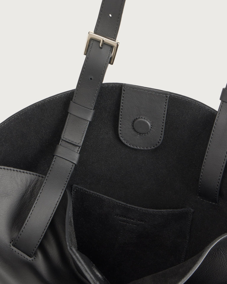 Bolso negro y navy piel Carolyn sostenible silueta - 4